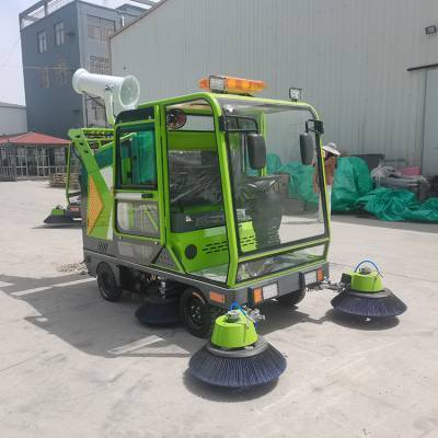 启邦*扫路车 新能源驱动，引领全封闭式电动扫地车新纪元
